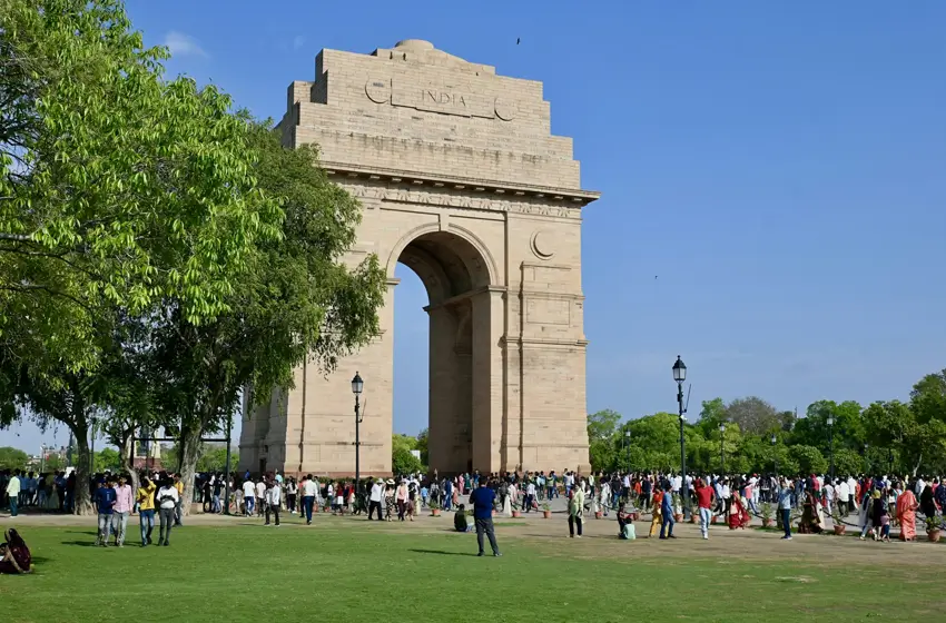Arrival in Delhi – Capital Explorations
