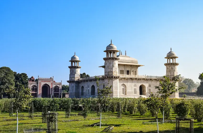 Delhi to Agra – Mughal Marvels